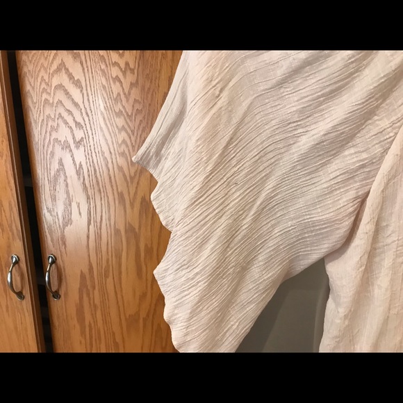 Like New Spense Boho Style Top. Champagne/Linen in Color. - Picture 4 of 10